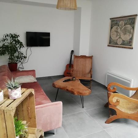 Au Rythme De Concarneau Apartment Bagian luar foto